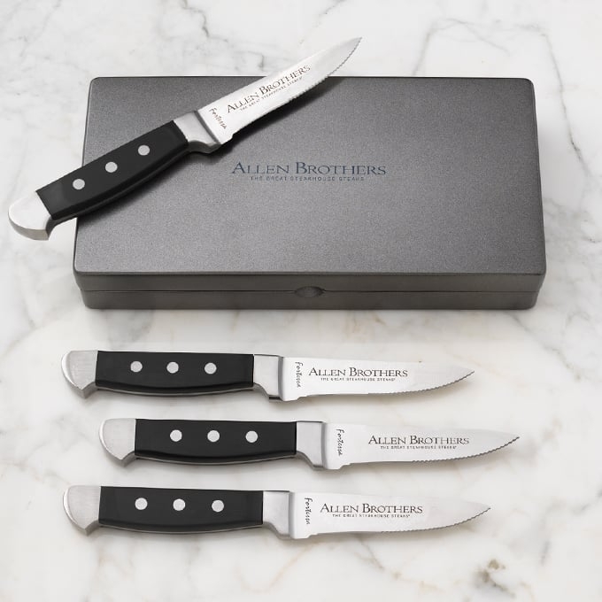 Steak Knives, Serrated Steak Knives with Gift Box, Stainless Steel Kitchen  Steak Knife Set of 8, Silver